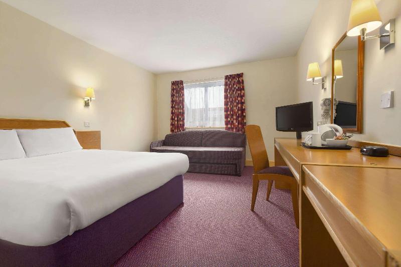 Days Inn By Wyndham Sevenoaks Clacket Lane