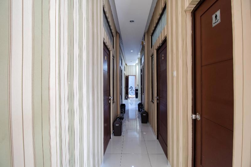 Oyo 3253 Sofia Residence