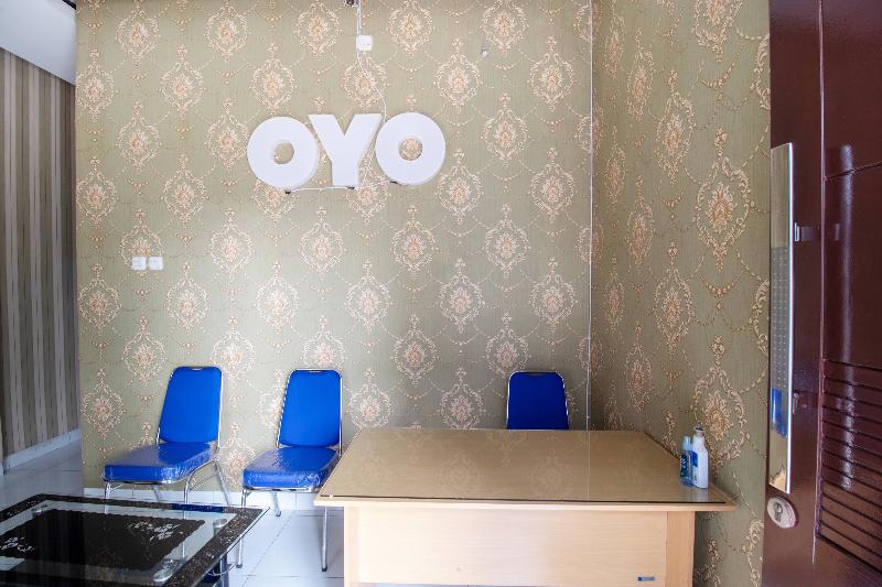 Oyo 3253 Sofia Residence