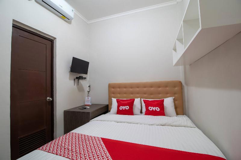 Oyo 3253 Sofia Residence