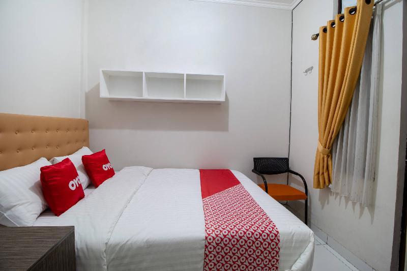 Oyo 3253 Sofia Residence