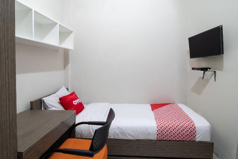 Oyo 3253 Sofia Residence