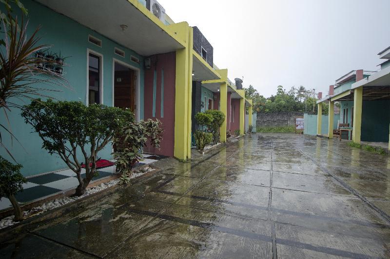 Oyo 2362 Wisma Ria