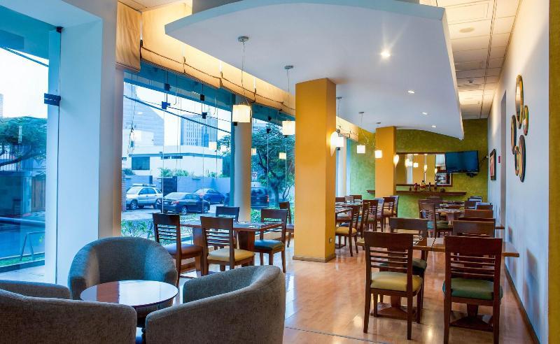 Del Prado Hotel