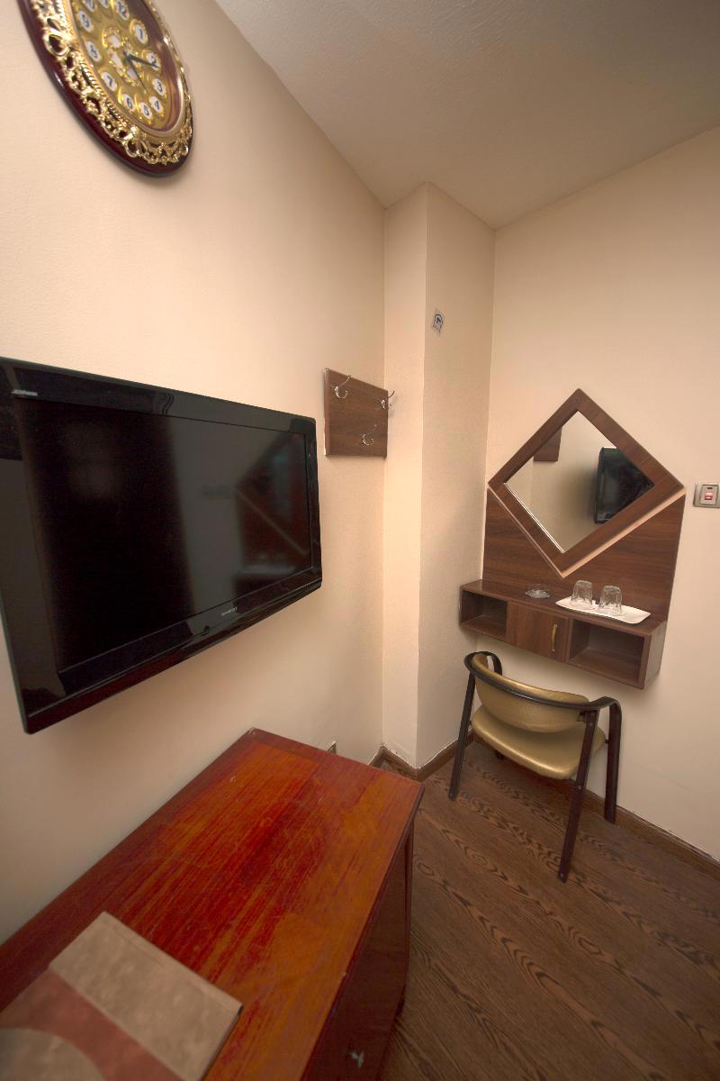 Downtown Hotel