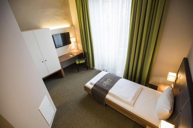 RiKu HOTEL Neu-Ulm galeri fotoğrafı