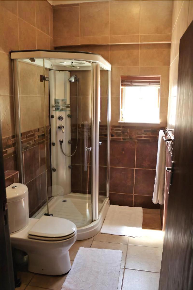 Moonriver Guesthouse