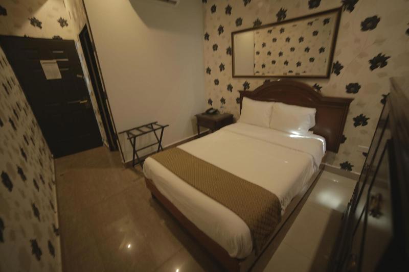 El Regio Hotel