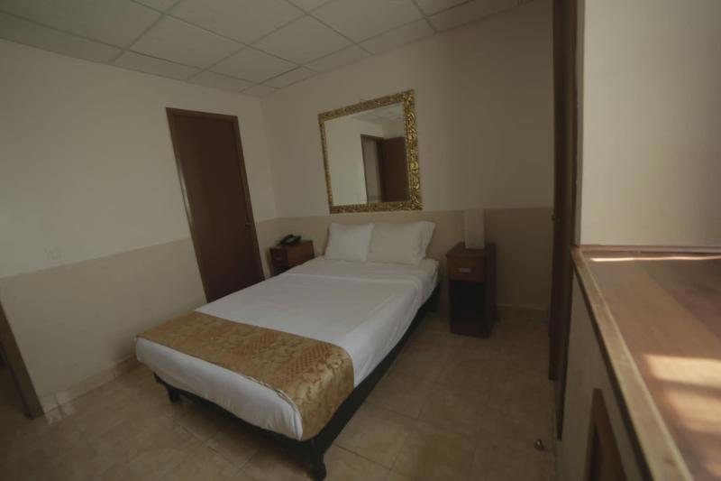 El Regio Hotel