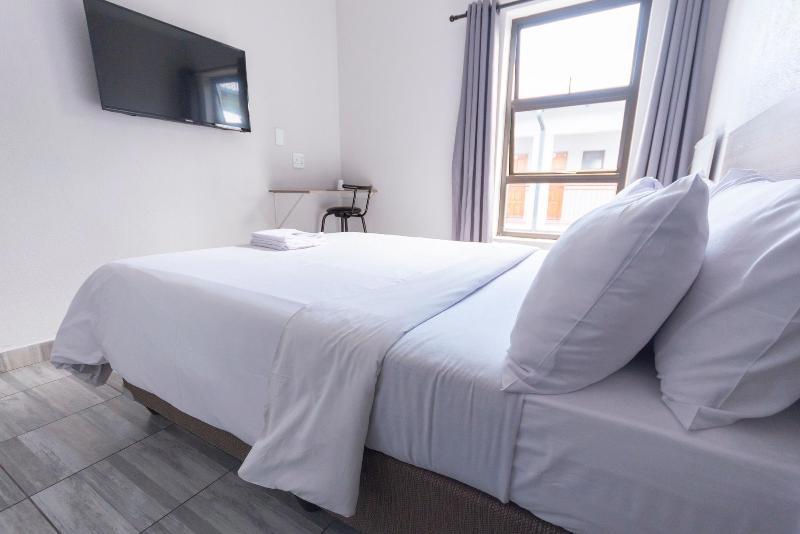 Ecomotel Kempton Park