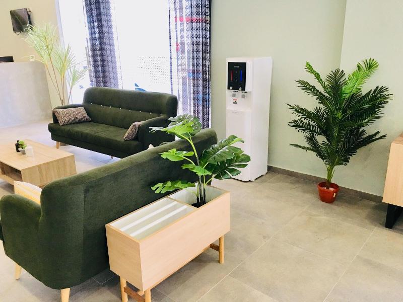 Enclave Business Hotel