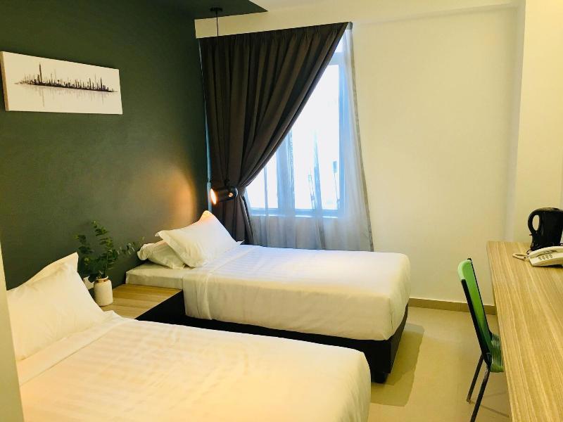 Enclave Business Hotel
