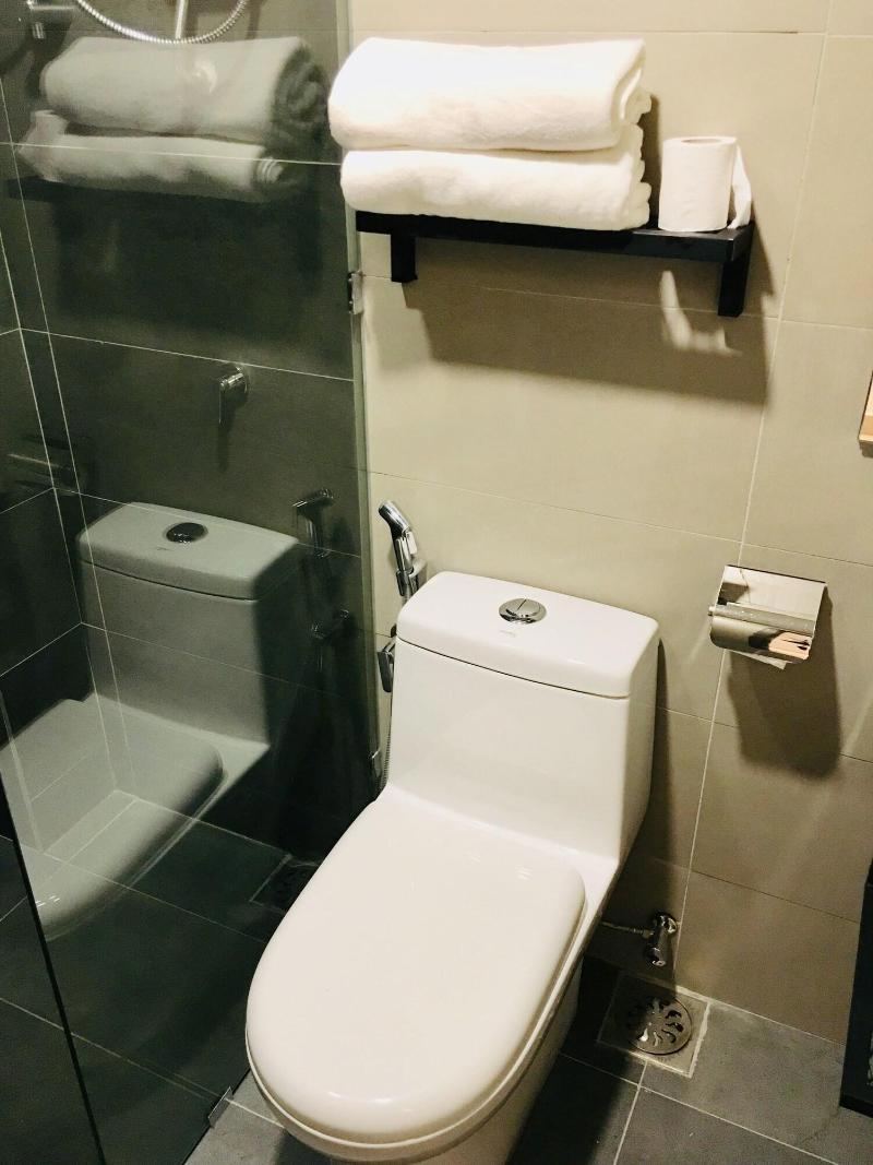 Enclave Business Hotel