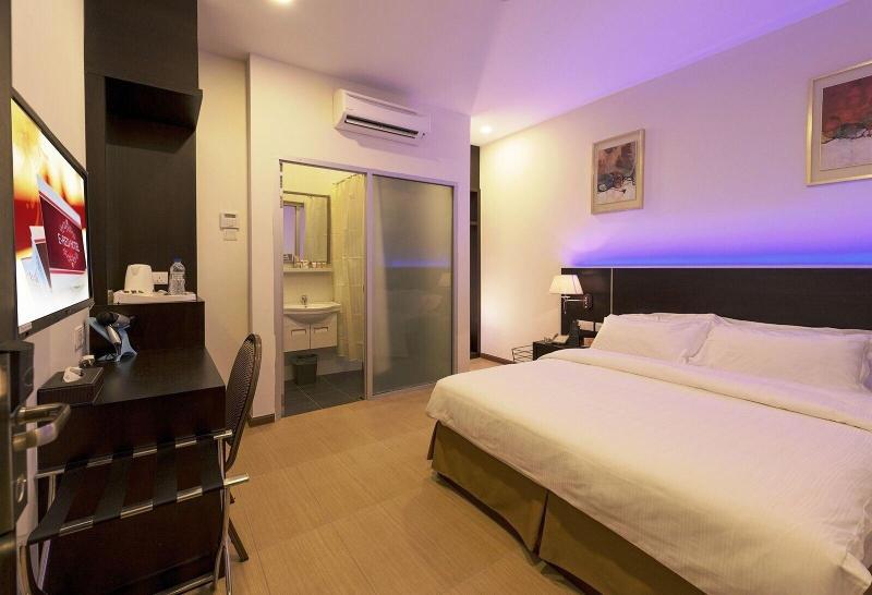 E-Red Hotel Cosmo
