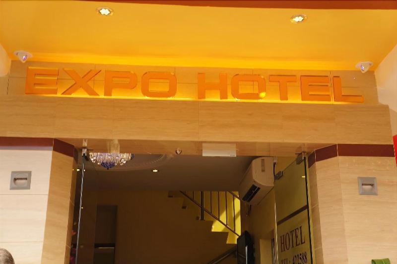 Expo Hotel