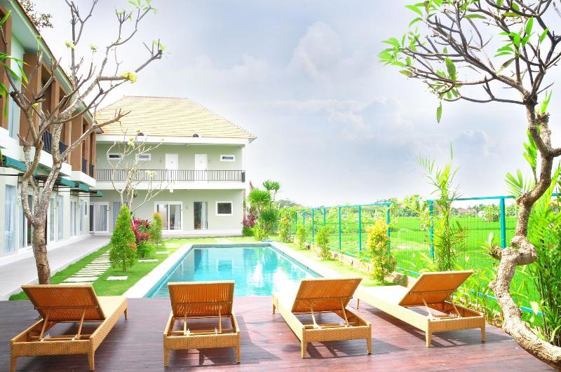 Villa Tangtu Beach Inn
