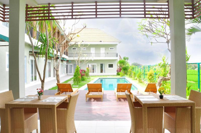 Villa Tangtu Beach Inn