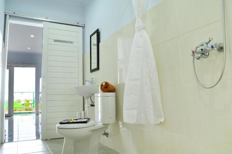 Villa Tangtu Beach Inn