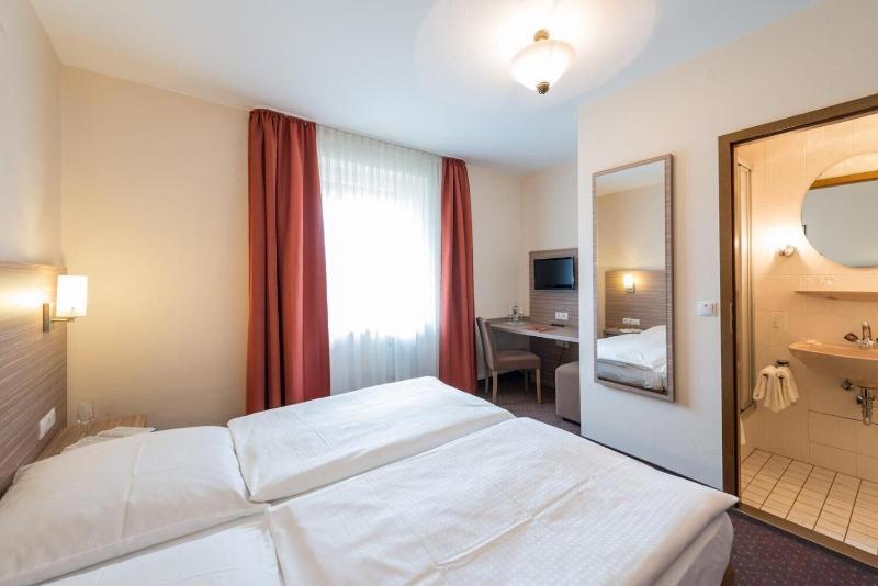 Hotel Eisbach galeri fotoğrafı