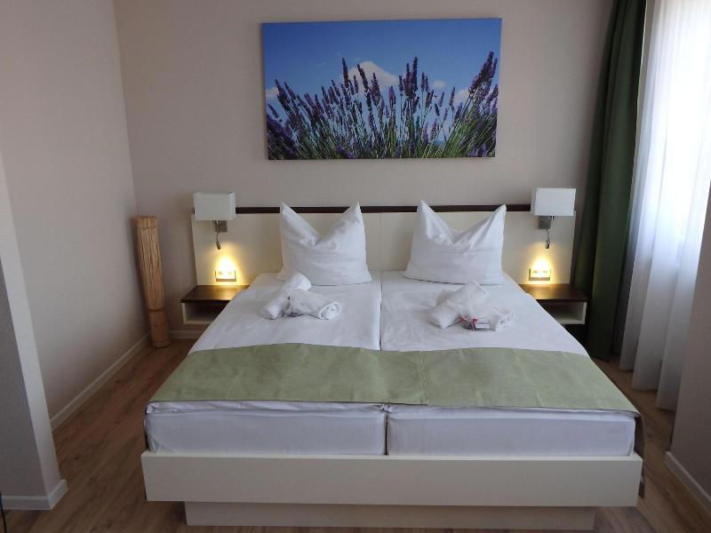 Hotel Lavendelhof & Eselhof Nauen fotoğrafı