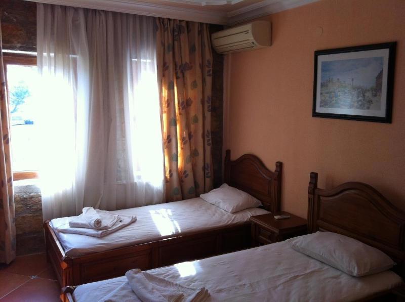 Asterina Hotel