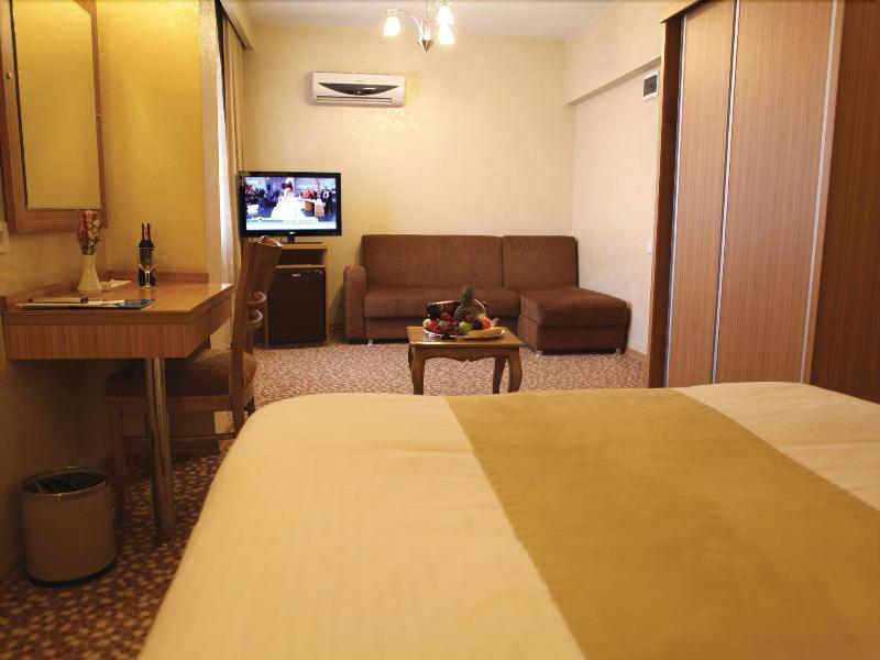 Sun Inn Hotel galeri fotoğrafı