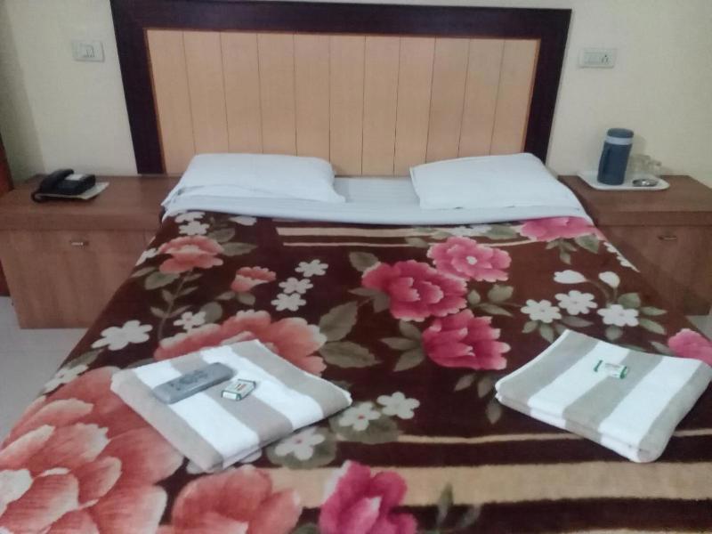 Hotel Preethi Palace