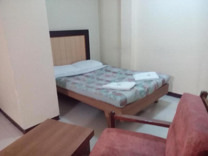 Hotel Preethi Palace