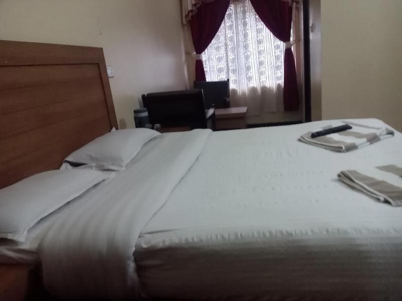 Hotel Preethi Palace