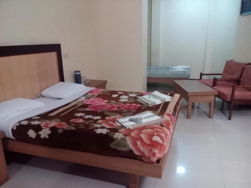Hotel Preethi Palace