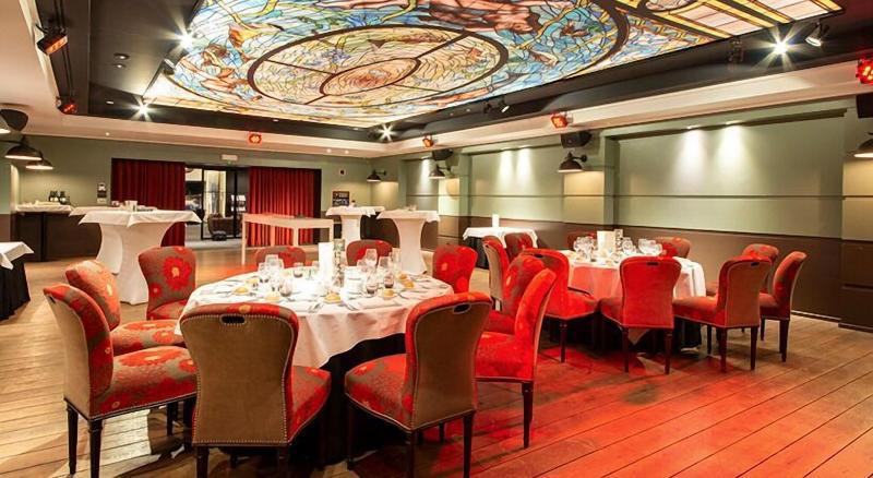 Cortina Hotel