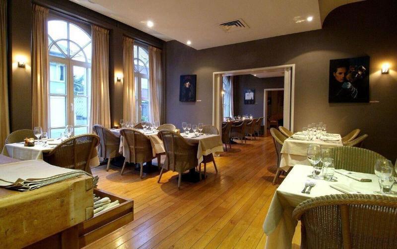 Cortina Hotel