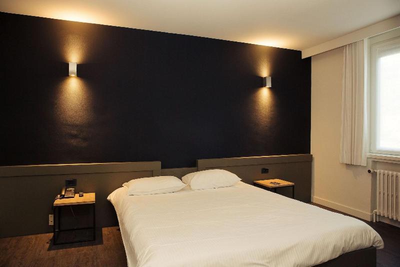 Cortina Hotel