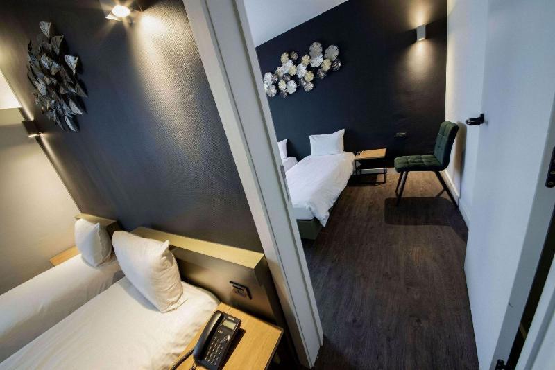 Cortina Hotel