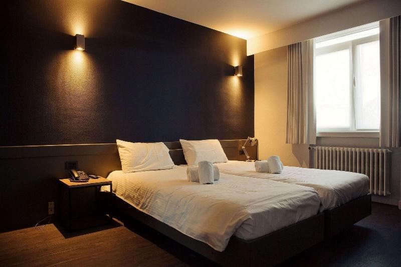 Cortina Hotel