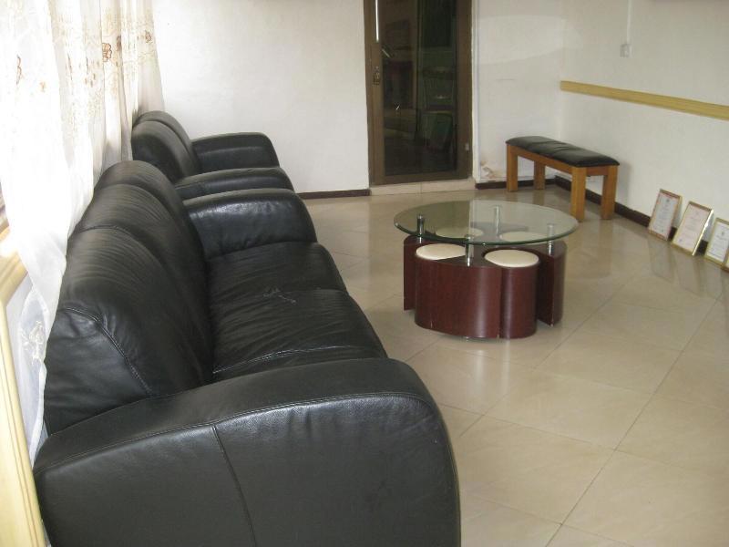 Airport Side Hotel