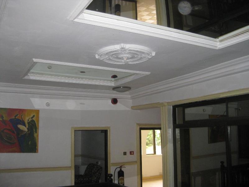 Airport Side Hotel