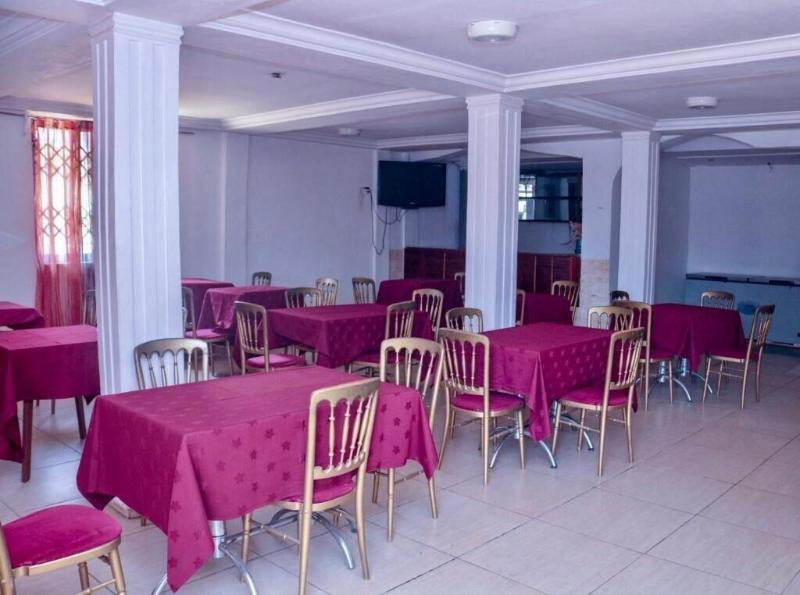 Airport Side Hotel