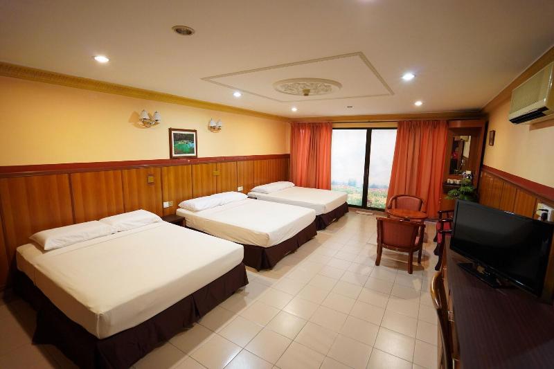 Fullywell Hotel
