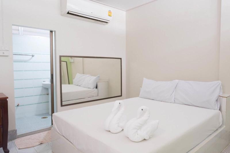 Chimphli Hotel