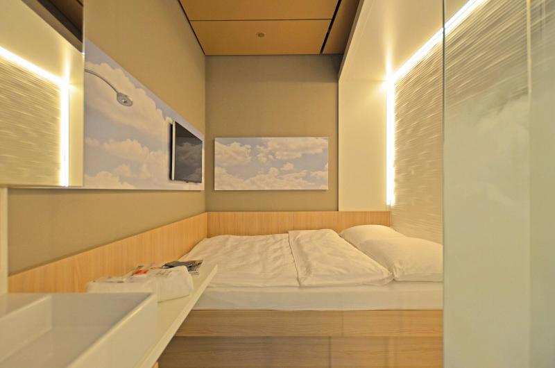 MY CLOUD Transit Hotel (Guests with international flights only) galeri fotoğrafı