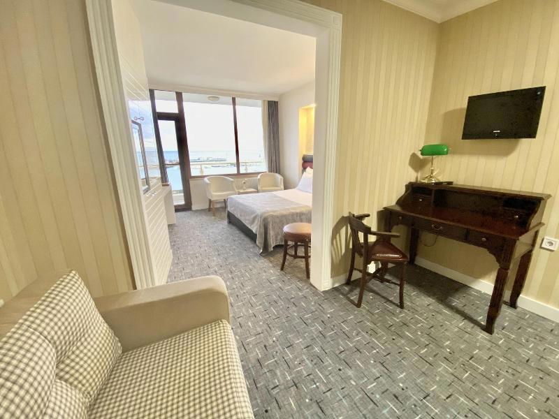 Tekirdag Yat Hotel