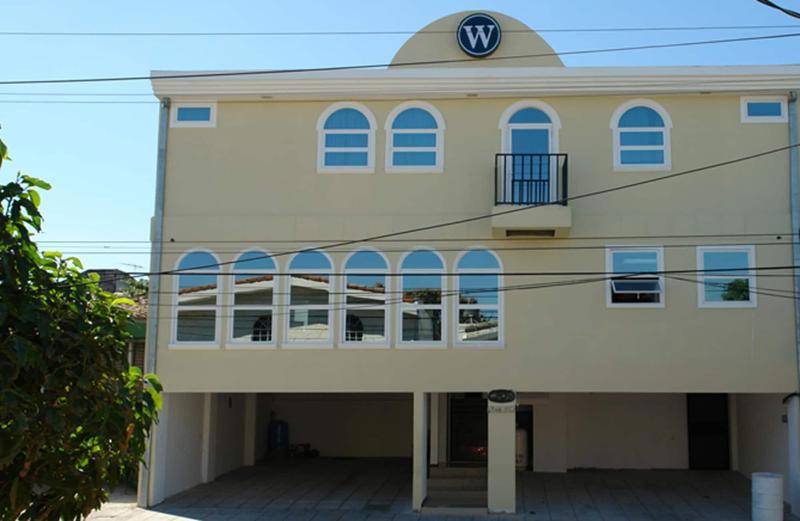 Hotel Windsor Plaza