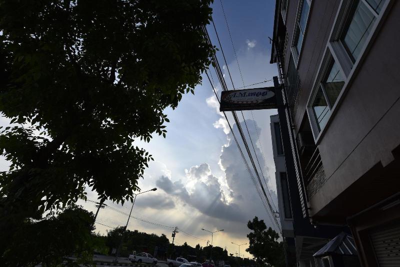 A.M.Place