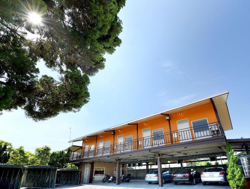 Jinge Guest House