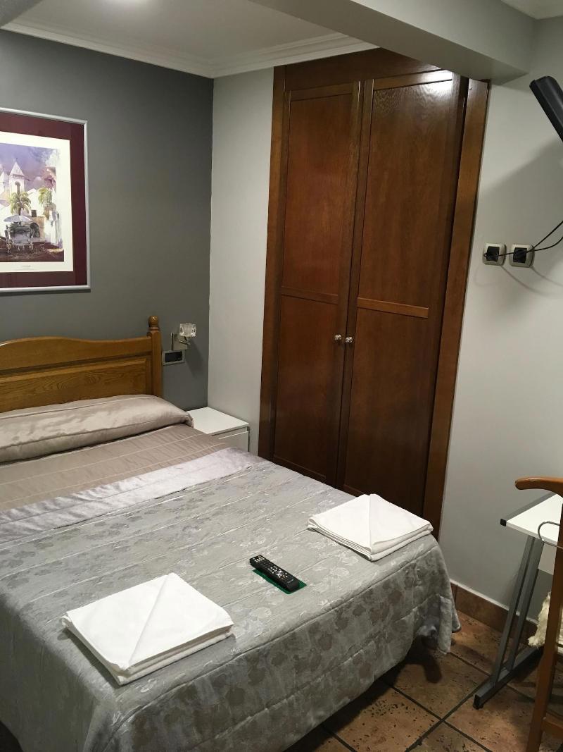 Pension La Redonda