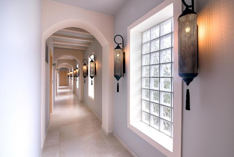 Neikos Luxury Suites galeri fotoğrafı