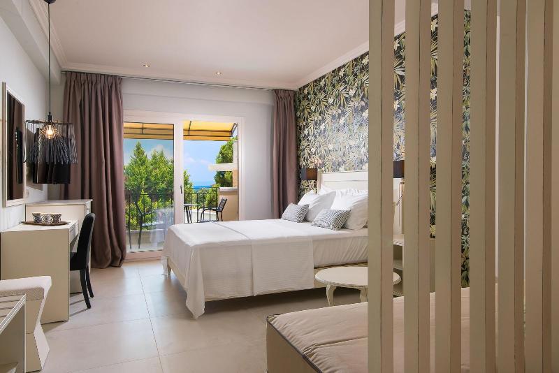 Neikos Luxury Suites galeri fotoğrafı