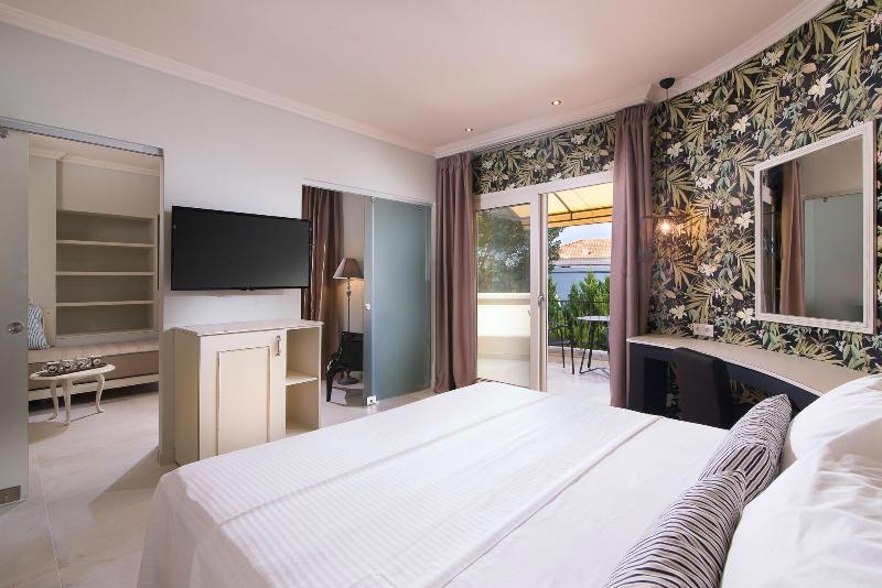 Neikos Luxury Suites galeri fotoğrafı