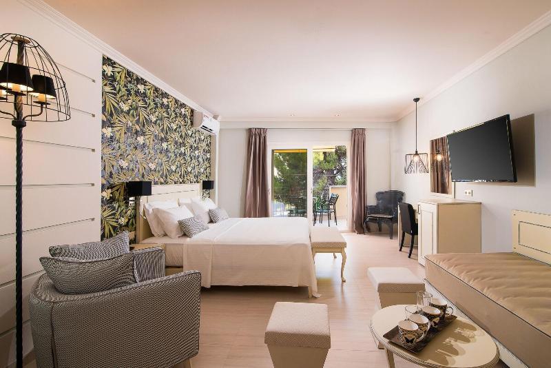 Neikos Luxury Suites galeri fotoğrafı